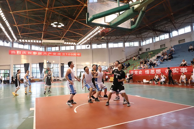 2021年7月14日，公司參加第五屆“國企黨建杯”籃球賽.JPG